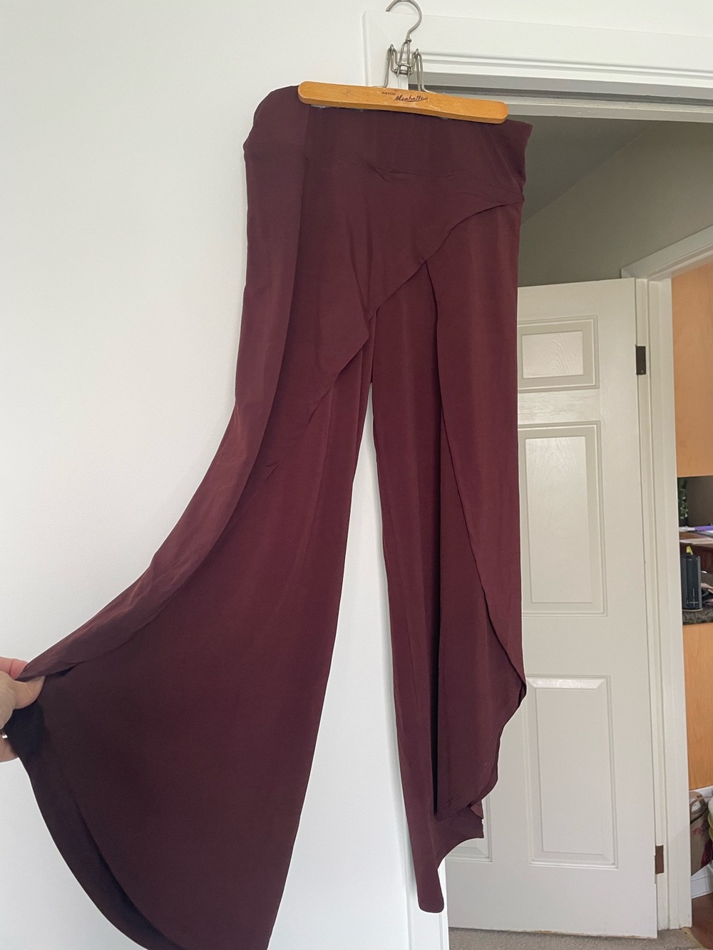 Flowy lounge / yoga pants